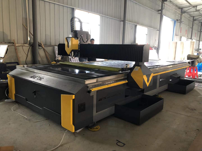 鋁單板開料機(jī)怎么選主軸電機(jī)功率大小