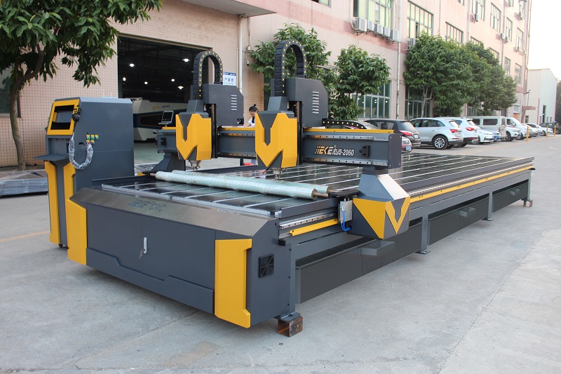 鋁板雕刻機(jī)使用前后需要做些什么