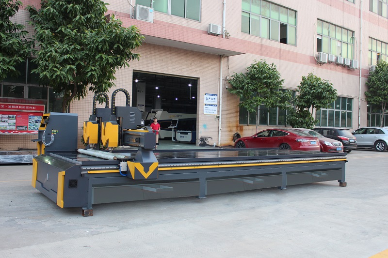 鋁單板雕刻機(jī)價(jià)格影響因素