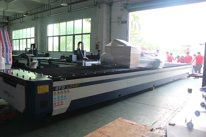 相比其它切割機，光纖激光切割機有哪些優(yōu)點