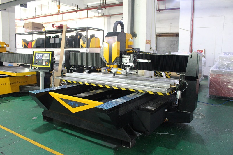 鋁板雕刻機(jī)切割到臺(tái)面怎么辦