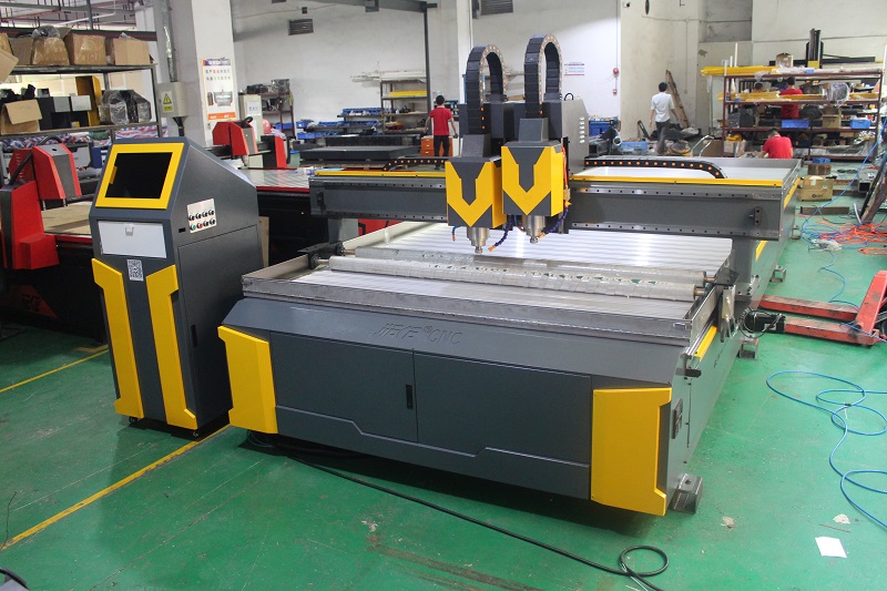 鋁單板雕刻機和轉(zhuǎn)塔沖哪個好