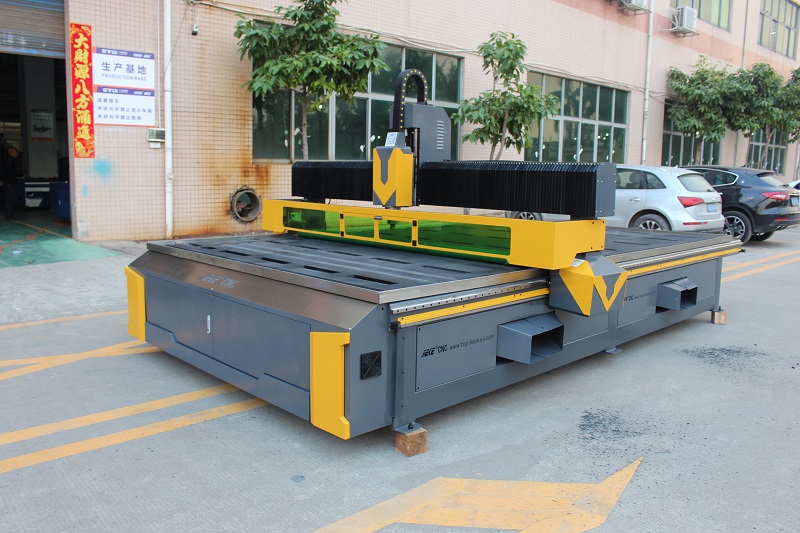 冬季鋁單板雕刻機(jī)如何維護(hù)